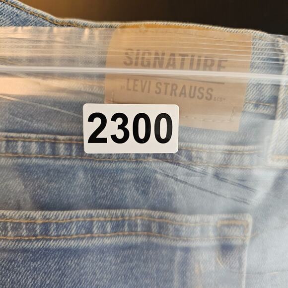 Signature by Levi Strauss & Co. Jeans Boys 18 Blue Taper Stretch Denim 31x28.5 - Picture 14 of 14